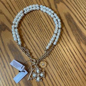 Chico’s NWT Gold Pearl Necklace